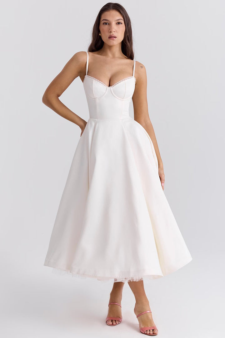 MELINA | LONGUE ROBE FÉMININE