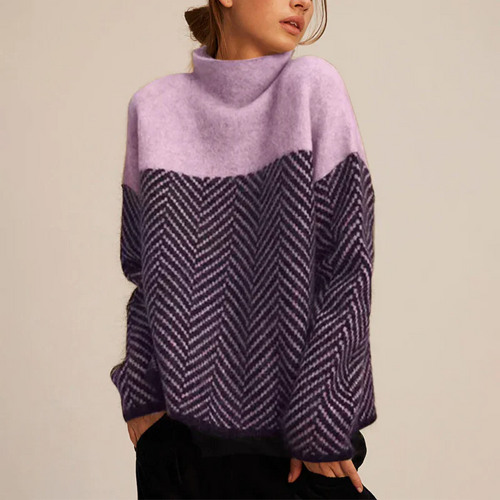 PAULINA | PULL COL ROULÉ TORSADÉ AVEC MOTIF EN CHEVRONS