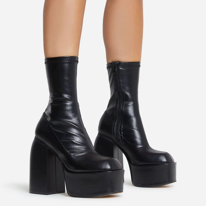 ALINE | TALONS AIGUILLES