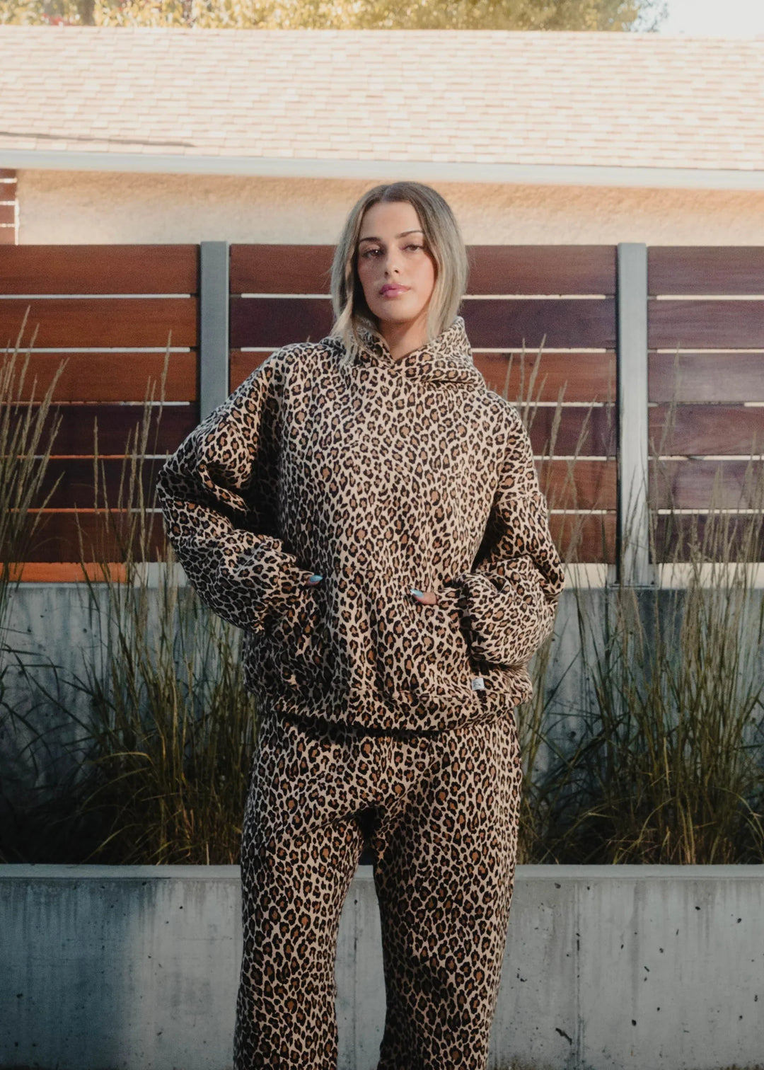 LAURE | PULL LÉOPARD ET CAMOUFLAGE